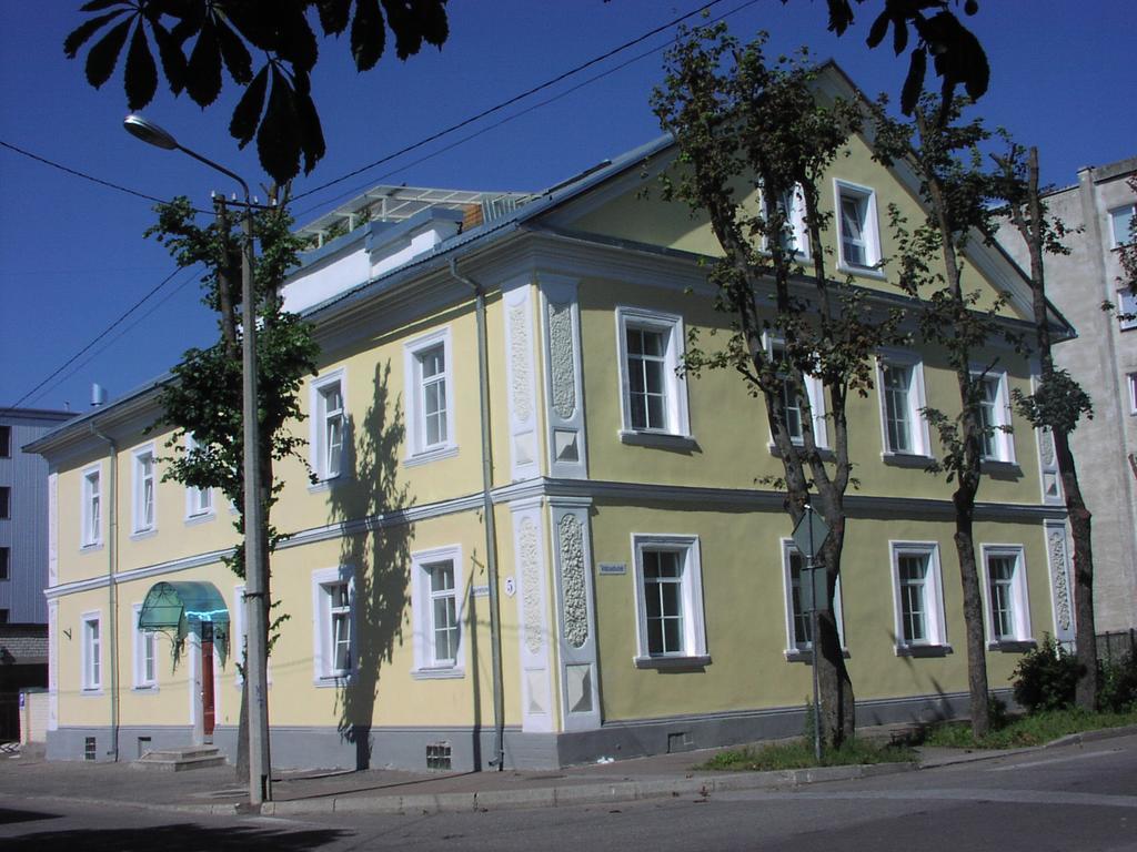 Central Hotel Νάρβα Εξωτερικό φωτογραφία