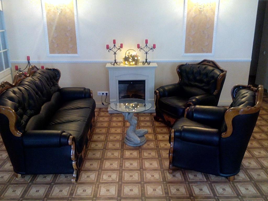 Central Hotel Νάρβα Εξωτερικό φωτογραφία